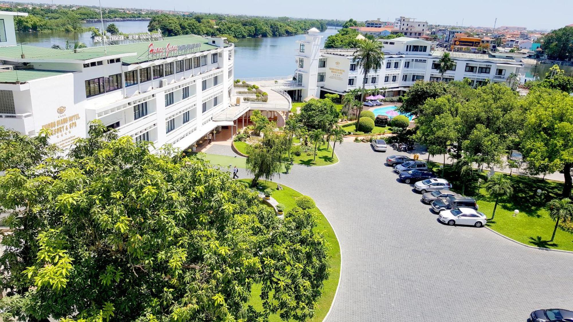Huong Giang Hotel Resort & Spa Хюэ Экстерьер фото